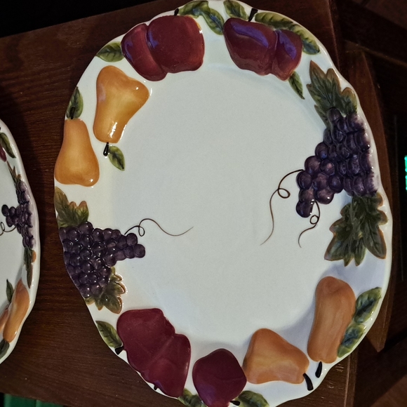 2 Celebrating HOME stoneware collection dinner plates - Picture 5 of 8